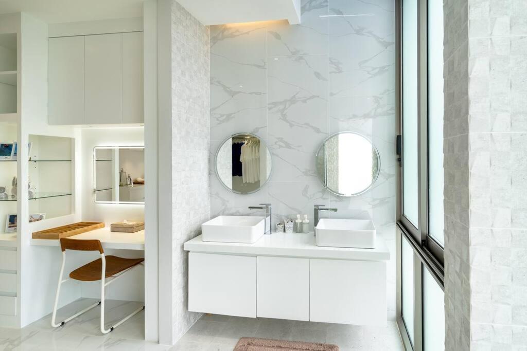 The Residence By Andaman Villa Phuket Εξωτερικό φωτογραφία